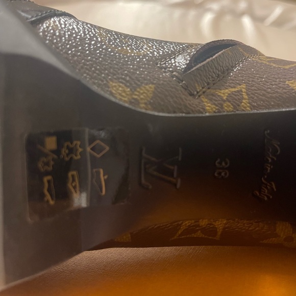 Louis Vuitton Star Trial Ankle Boot - Picture 10 of 13